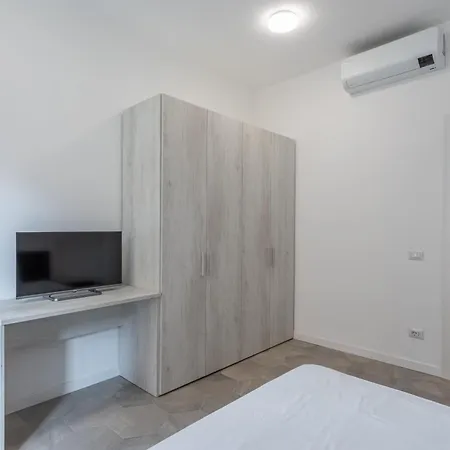 Skylife Modern 4-bedroom Trastevere * Rome